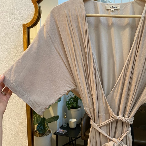 In Loom Wrap Dress - Picture 9 of 10